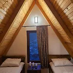 Vikendica Iva בית נופש