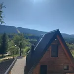 Vikendica Iva *