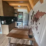 Semesterbostad Vikendica Iva Pale