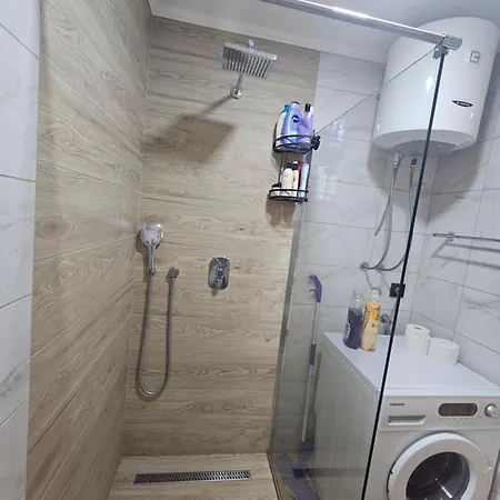 Vikendica Iva 페일