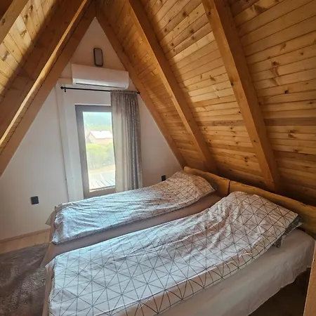 Vikendica Iva Сasa de vacaciones *