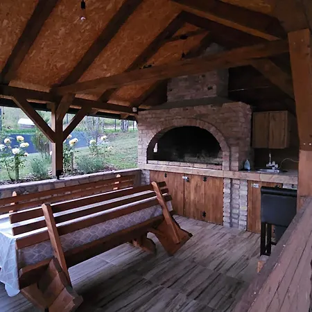 Сasa de vacaciones Vikendica Iva *